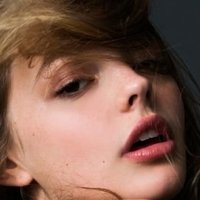 Алана Чемпиън Голи