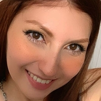 Алехандра Симонс Голи