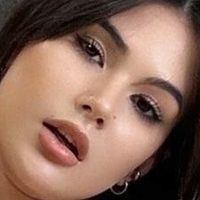 Алекса Сан Голи