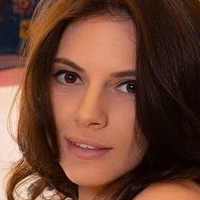 Александрина Голи