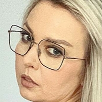 Алекса Голи