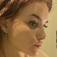 Алина Лъви Голи