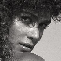 Аманда Кришел Голи