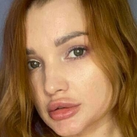 Ембър Фокси Голи