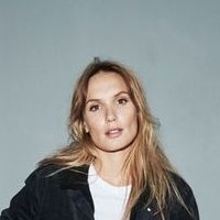 Ана Жирардо Голи