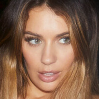 Анабели Голи