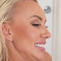 Анна Колба Голи