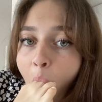 Анна Лун Лу Голи