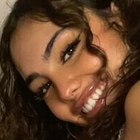 Ария Флорес Голи