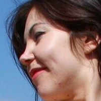 Ария Вивиан Голи