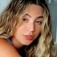 Ариана Ванкс Голи