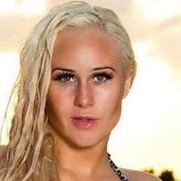 Арна Бара Карлсдотир Голи