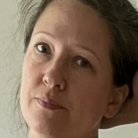 Ава Брадли Голи