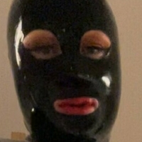 bee_the_rubber_doll Голи