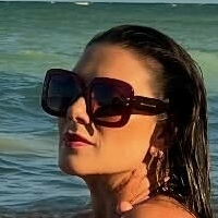 Брунна Колоси Голи