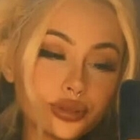 бъбъл_Белла Голи