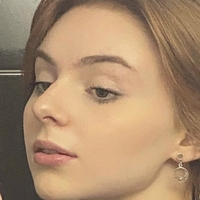 Кейтлин Голи