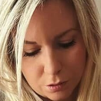 Карина Кроне Голи
