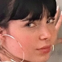 Хлоя Ходжсън Голи