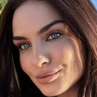Кристал_Уилсънн Голи