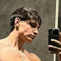 Дастин Евънс Голи