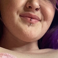 demure_whore Голи