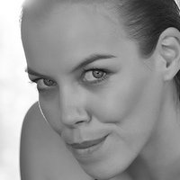 Деница Стракова Голи