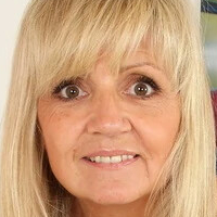 Доли Бърд Голи