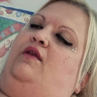 doughbellygirl Голи