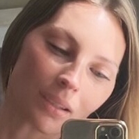 Елиза Едън Голи