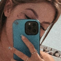 Елиза Фалк0 Голи