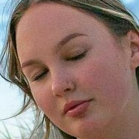 Ела Б Голи