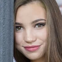 Фиге Естер Голи