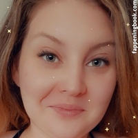 gorgeousgreeneyes Голи