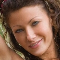 Хейли Самър Голи