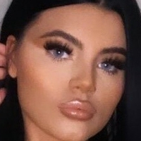 Хейли Прети Голи