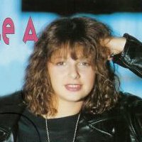 Изабел Адам Голи