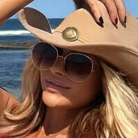 Джазмин Уордел Голи