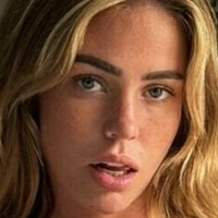 Джози Харт Голи