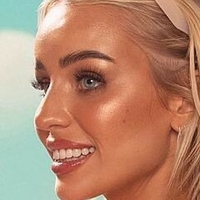 Джулия Каванаг Голи