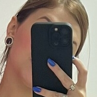 julicaroline Голи