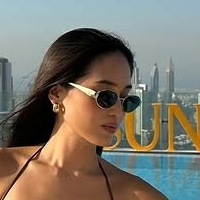 Джули Хуанг Голи