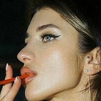 камилатасти Голи