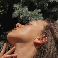 Катя Можина Голи