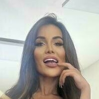 КрейзиКайли Голи