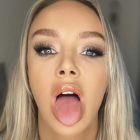 Kylie Tate Голи