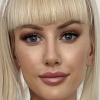 лейди луисакс Голи