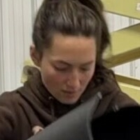 Лаура Фармс Голи