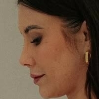 Лаура Хофман Голи