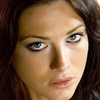 Лаура Суррик Голи